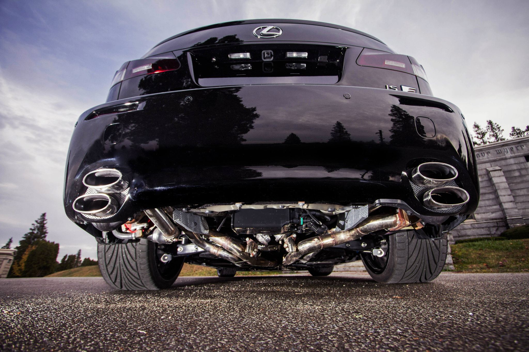 [Image: 2012-fox-marketing-lexus-is-f-twin-turbo-10.jpg]